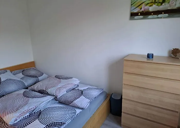 Apartment Suenfeszek Vendeghaz