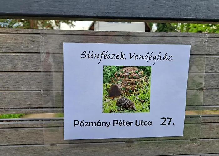 Apartament Suenfeszek Vendeghaz